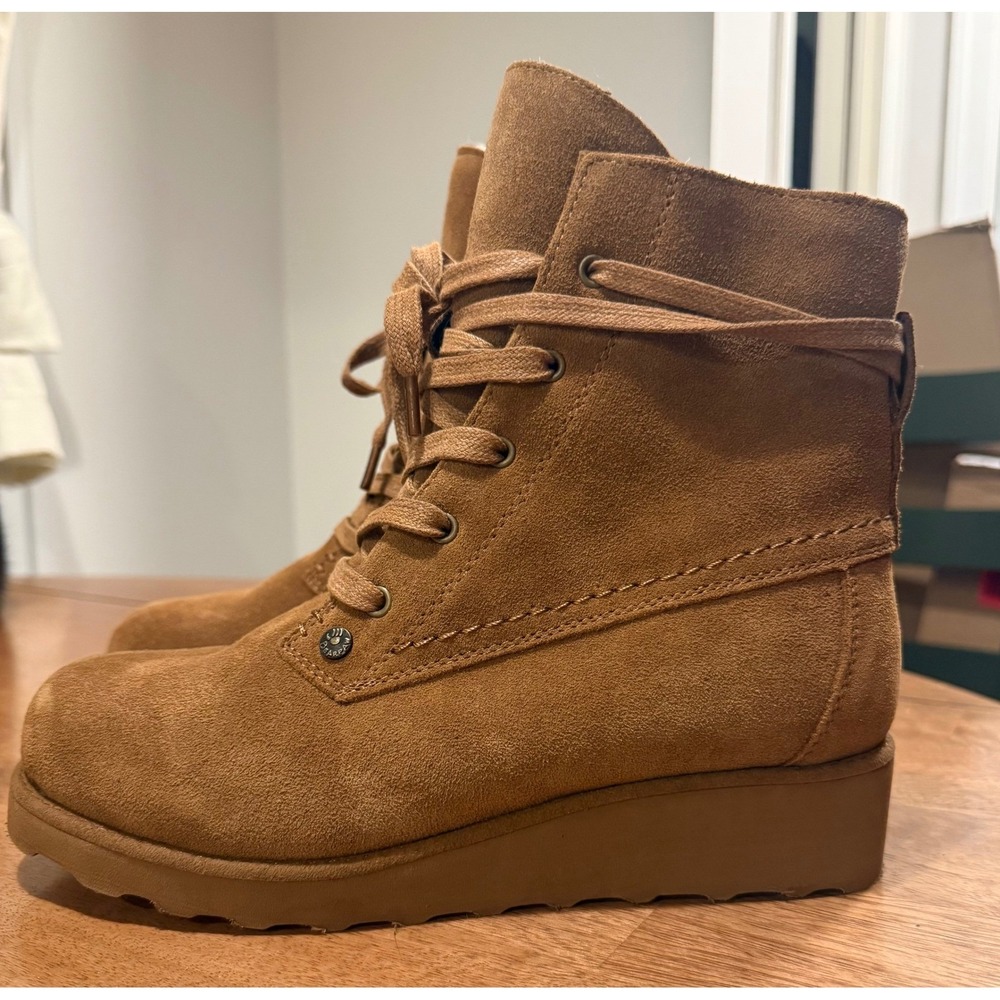 Bearpaw Krista wedge booties- never worn